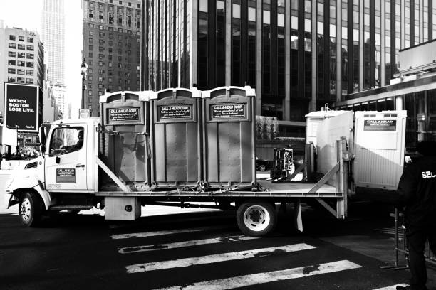 Best Portable toilet rental cost  in Del Rio, CA